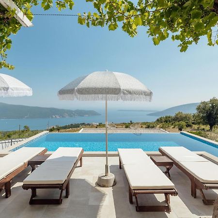 Amazing Home In Herceg Novi With House Sea View Bagian luar foto