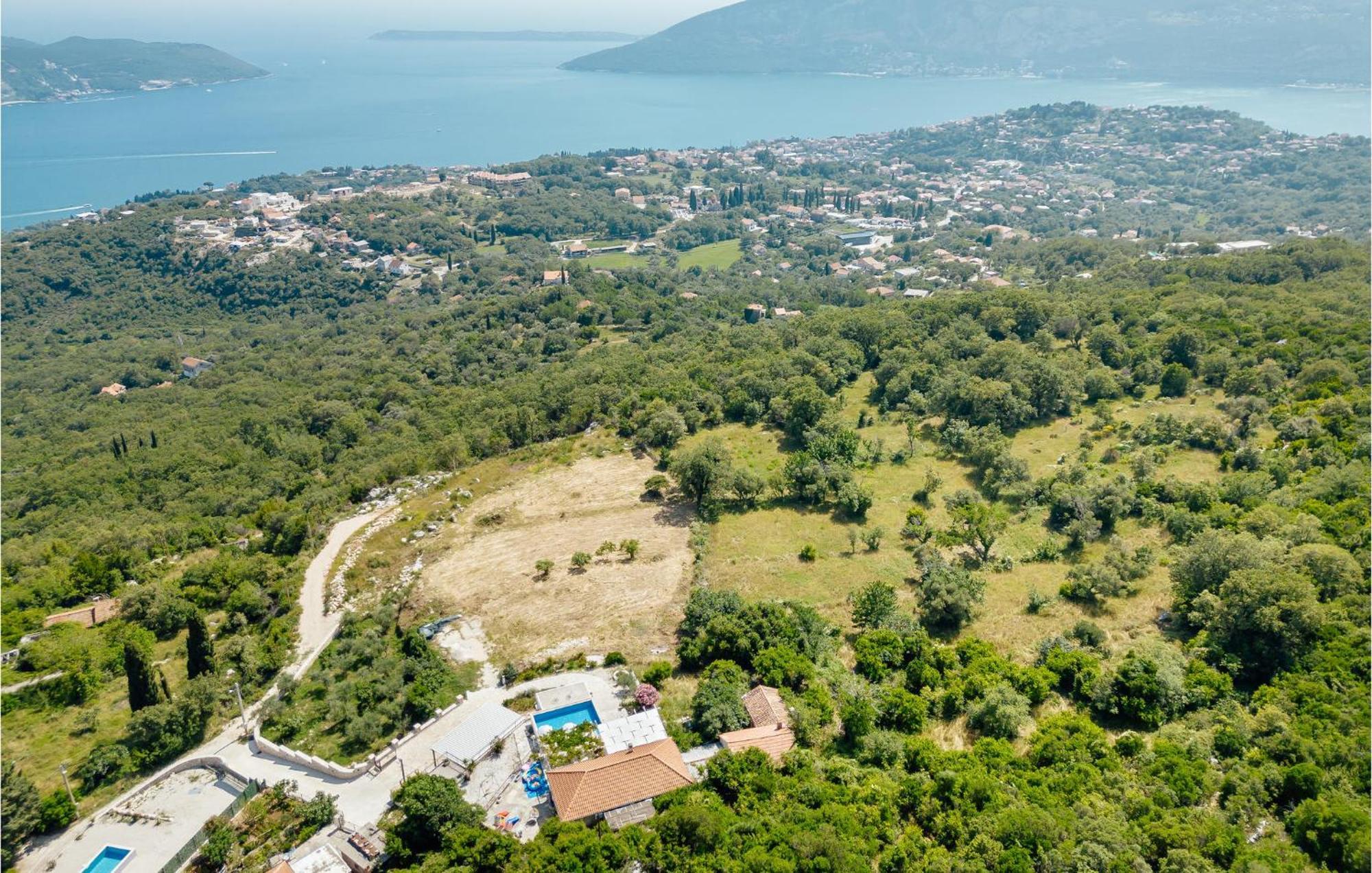 Amazing Home In Herceg Novi With House Sea View Bagian luar foto
