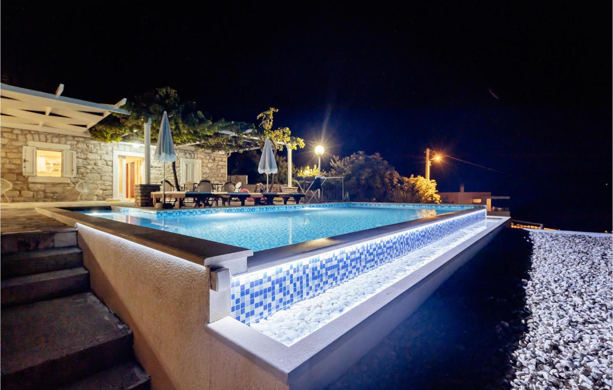 Amazing Home In Herceg Novi With House Sea View Bagian luar foto