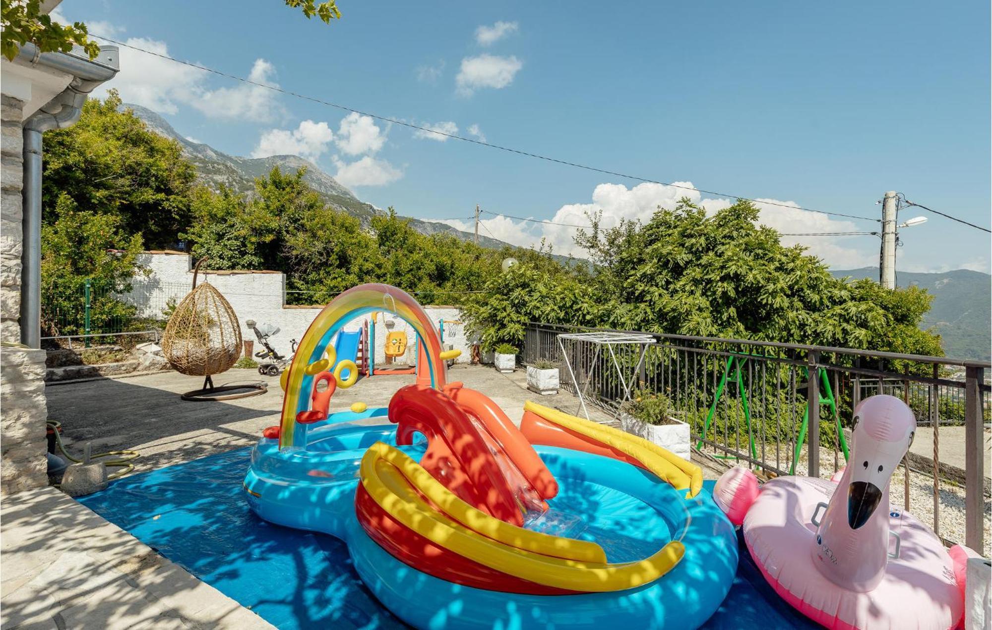 Amazing Home In Herceg Novi With House Sea View Bagian luar foto
