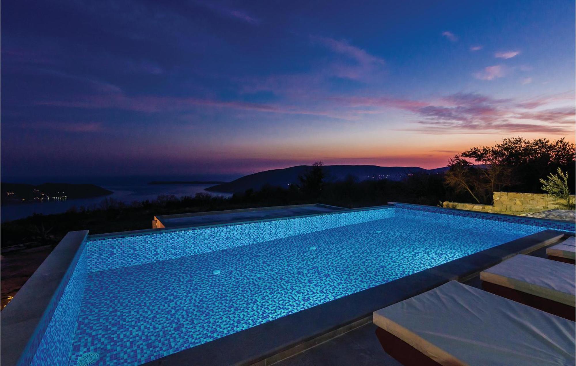 Amazing Home In Herceg Novi With House Sea View Bagian luar foto